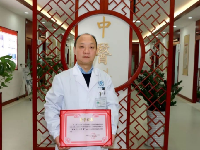 王凯：王氏脊柱正骨手法