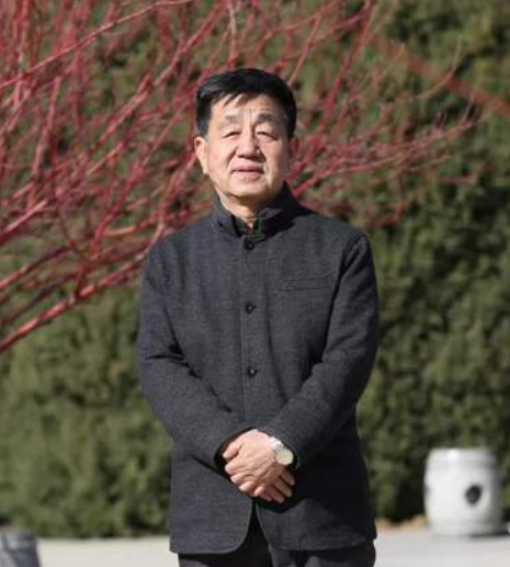 杭共存：杭氏脾胃病流派第五代传人