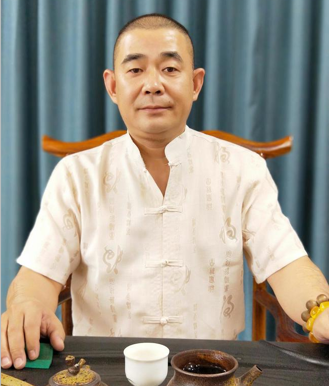 刘坤松：筋骨平衡祛痛术创始人